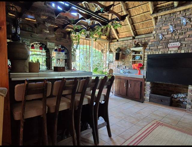 5 BEDROOM HOUSE FOR SALE IN FALCON RIDGE